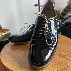AGL Patent Leather Oxford